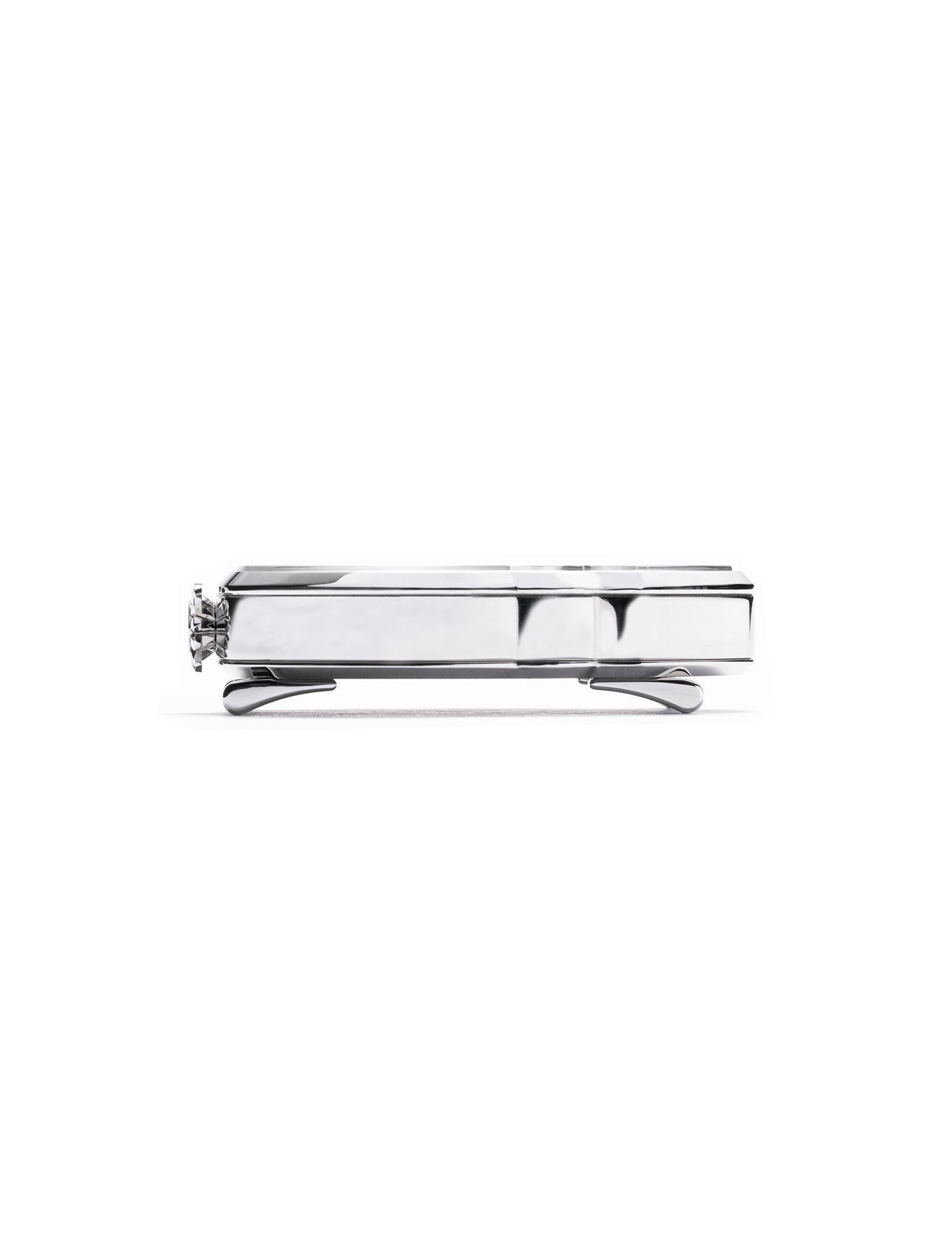 Fiona Krüger → Petit Skull Silver (Ruby Smile)