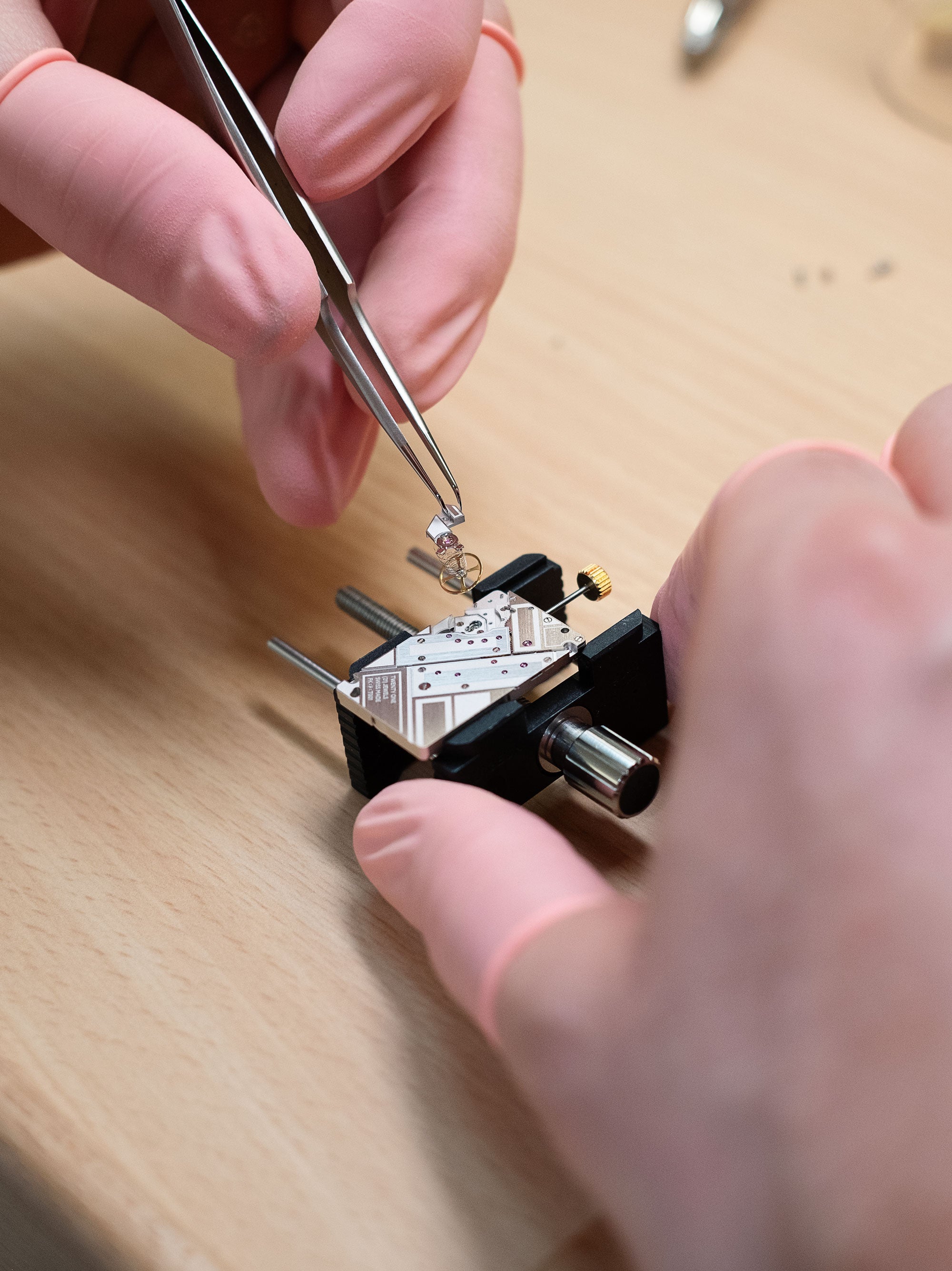 FK: FACE OF TASAKI - EXECUTION (Fig. 1)